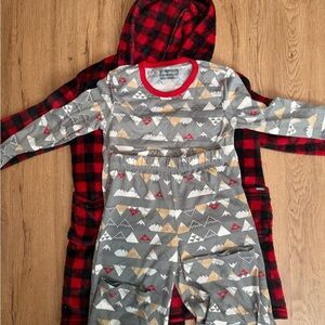 Eddie Bauer Gray and Red Mountain Print Kids Pajamas